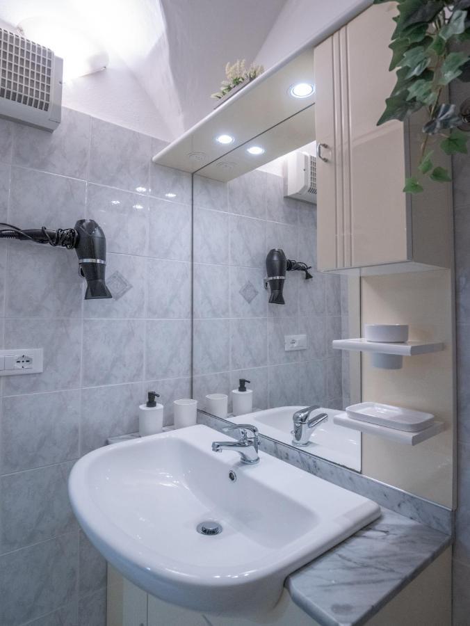 Apartament Casa Iryna Pietra Ligure Zewnętrze zdjęcie